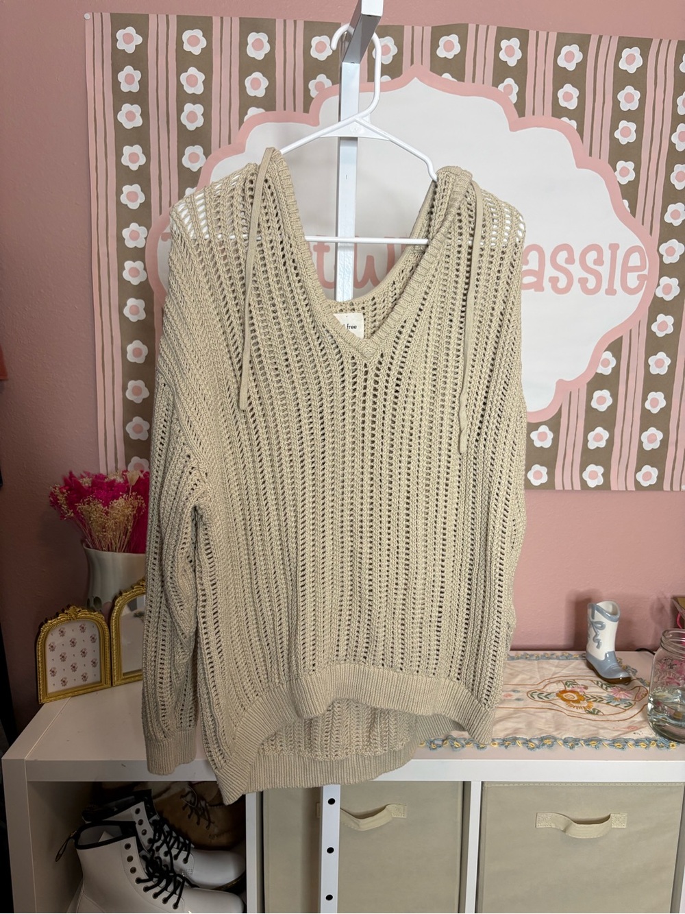 Wilfred Aritzia Cream Open-Knit V-Neck Hoodie Sweater - oversized fit